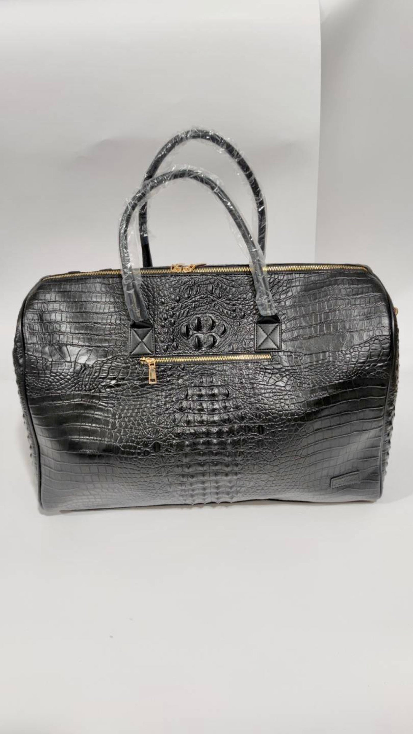 Travel with Purpose: The FLY444 Croc-Patterned Luggage Set - Style Meets Social Impact