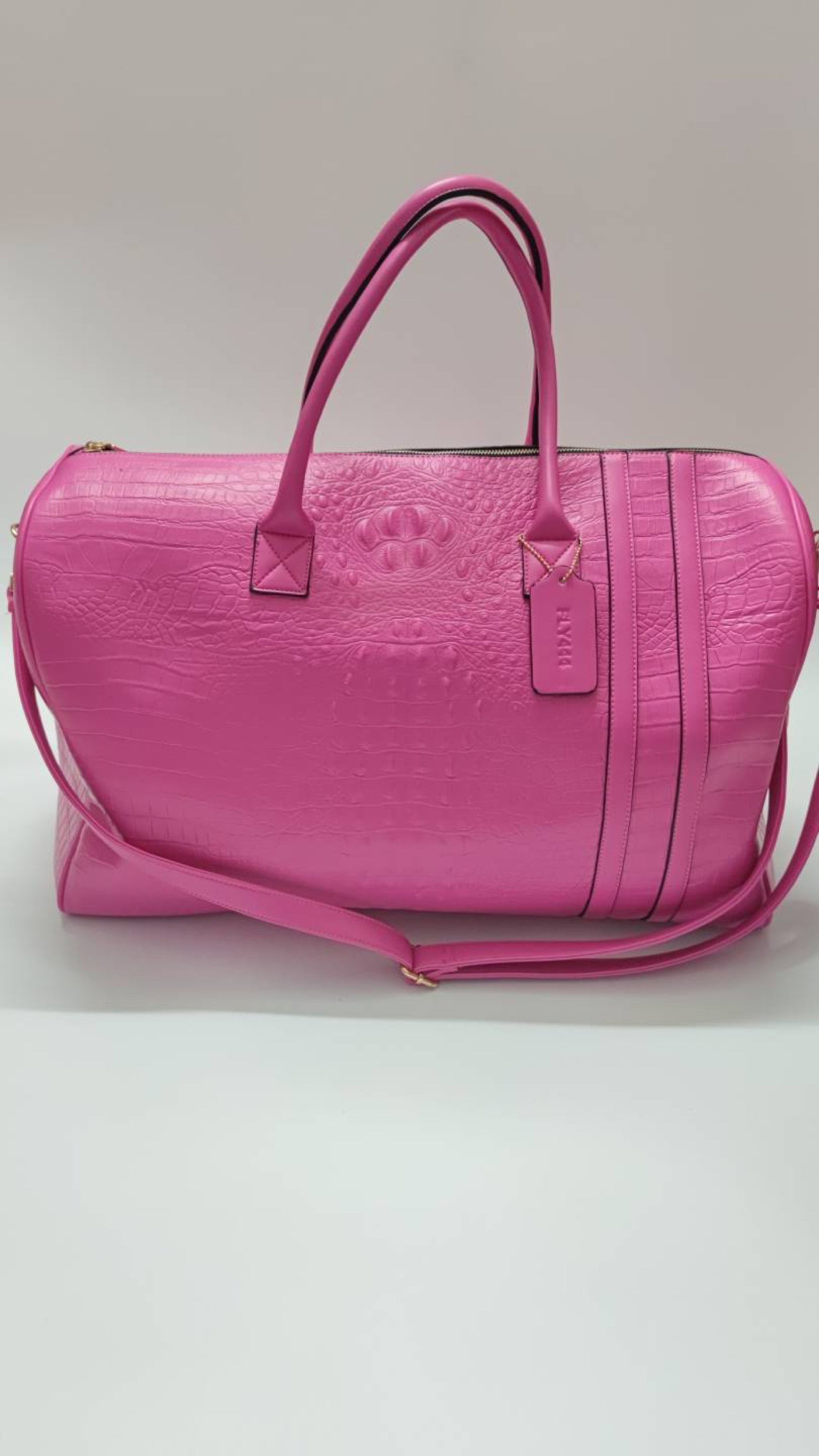 Travel with Purpose: The FLY444 Croc-Patterned Luggage Set - Style Meets Social Impact